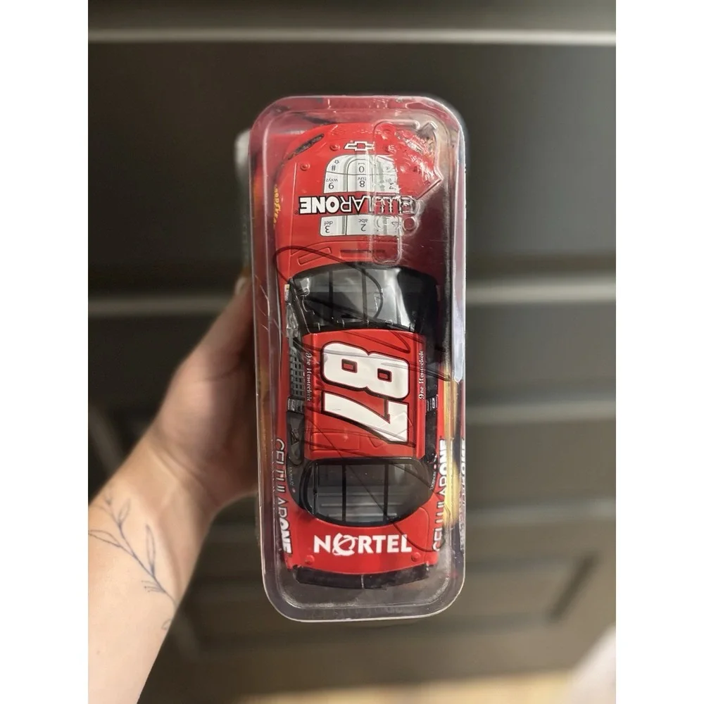 2005 Racing Champions NASCAR #87‎ Joe Nemechek Cellular One Red 1:24 Autographed